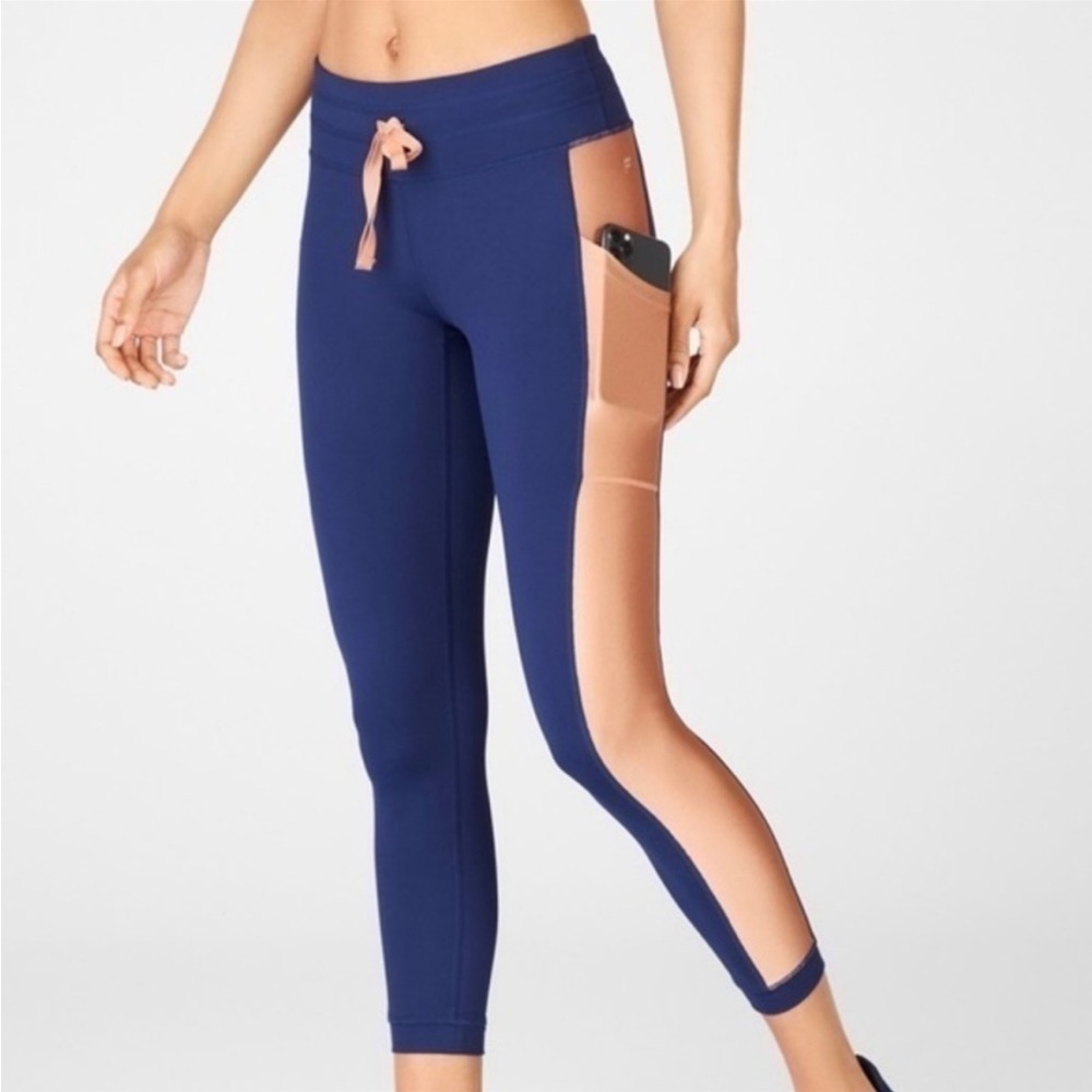FABLETICS Mid Rise Powerhold Tie Waist 7/8 Legging Pants Small
